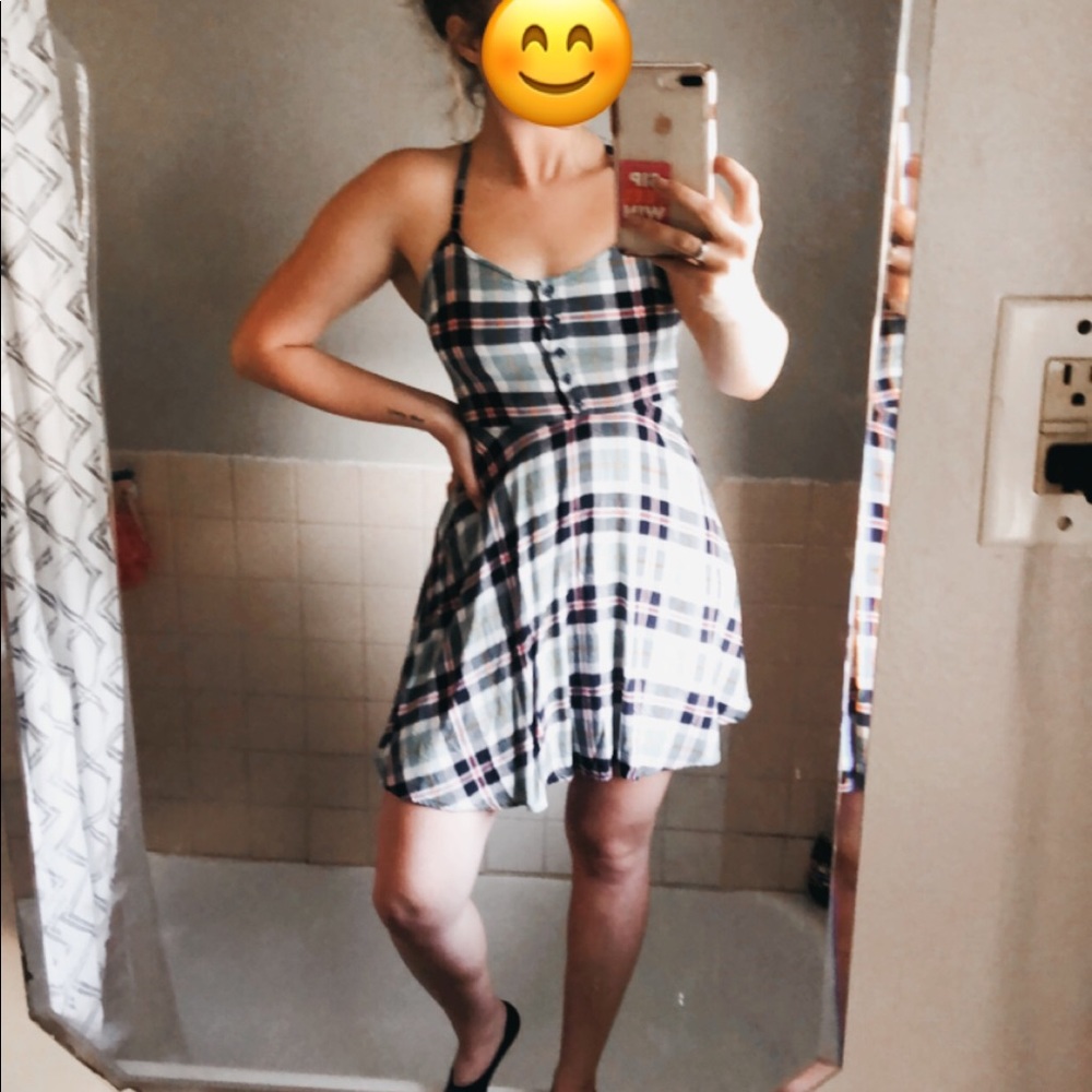 Adorable SO plaid dress!